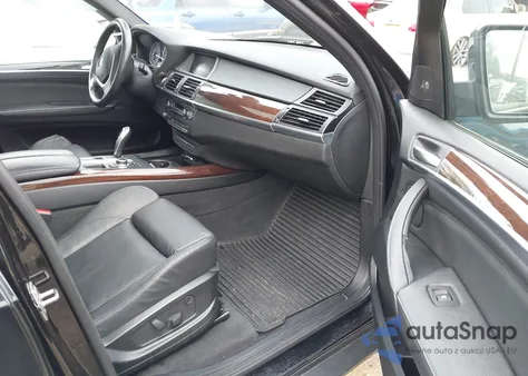 2012 BMW X5 xDrive35D z USA, uszkodzony, nr VIN 5UXZW0C56CL668805